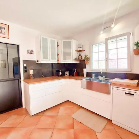 L'evasion Méditerranéenne - Piscine, Proxi Plage&commerces Villa